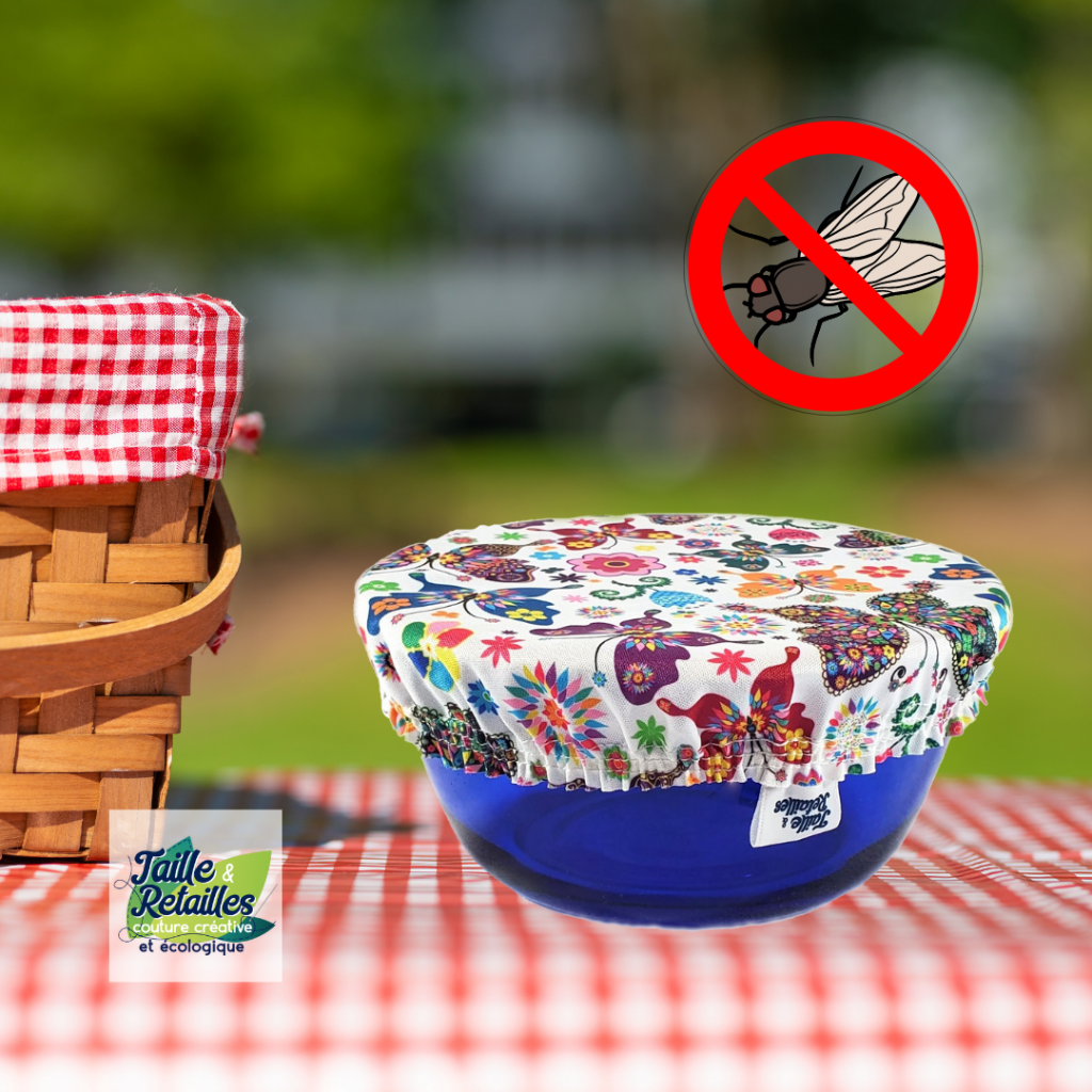 Truc camping écolo : couvre tes contenants de nourriture avec des couvre-bols réutilisables pour éviter les mouches et les fourmis.