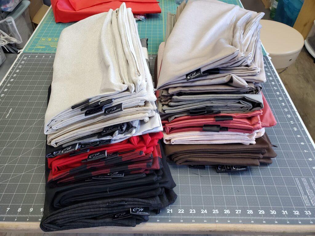 Service de couturière à Vaudreuil-Dorion : Confection de coussins pour une entreprise