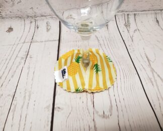 Pantoufle sous-verre identifiant la coupe de vin Taille & Retailles en tissu Ananas et rayures