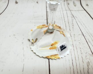 Pantoufle sous-verre identifiant la coupe de vin Taille & Retailles en tissu Boulangerie