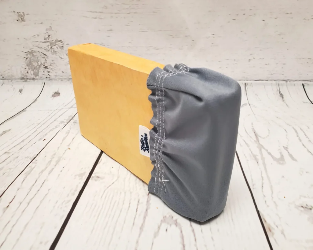 Couvre-fromage régulier Taille & Retailles en tissu Gris souris