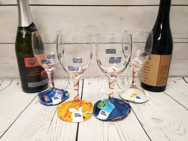 Ensemble de 4 pantoufle sous-verre identifiant la coupe de vin Taille & Retailles - vue de face-001