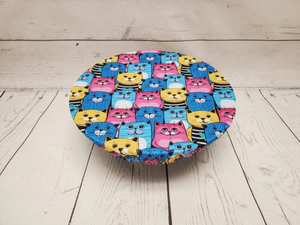 Grand couvre-bol rond Taille & Retailles en tissu Chats colorés