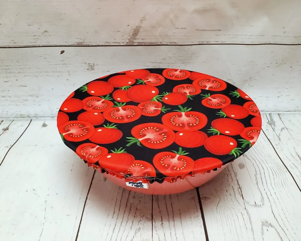 Moyen couvre-bol Taille & Retailles en tissu Tomates