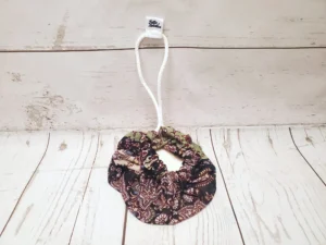 Baluchon porte-savon à suspendre Taille & Retailles en tissu Paisley