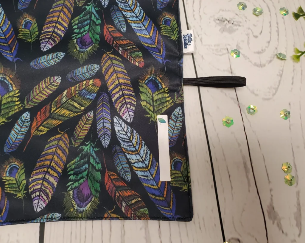 Napperon avec pochette à ustensile - grand format - Zoom sur étiquette