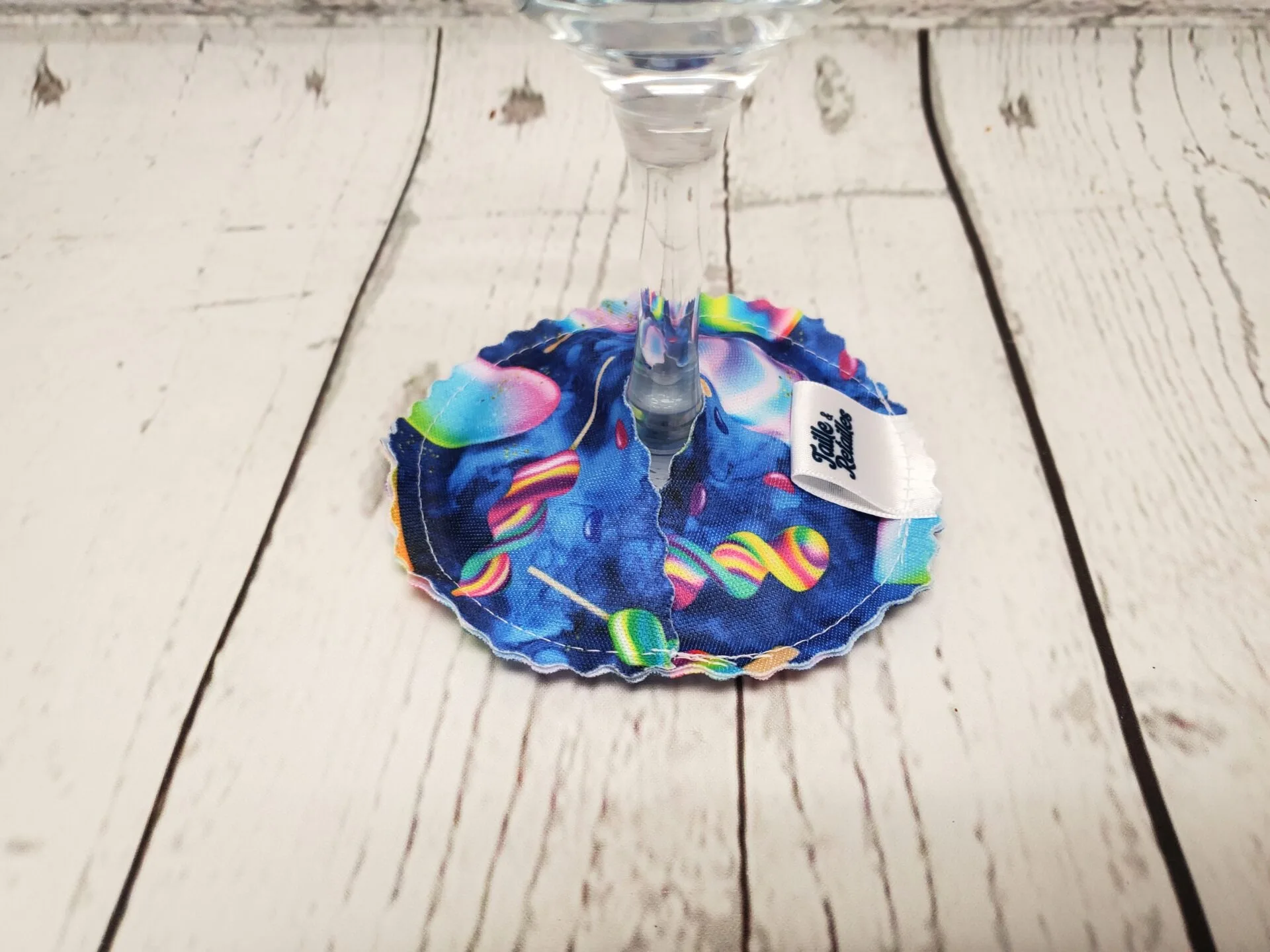 Pantoufle sous-verre identifiant la coupe de vin Taille & Retailles en tissu Popsicle Twist