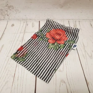 Petit sac en filet Taille & Retailles en tissu Fleuri noir