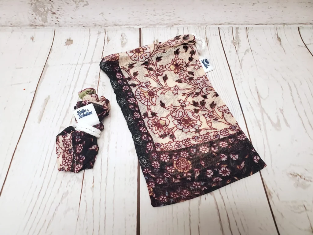 Petit sac en filet Taille & Retailles en tissu Paisley