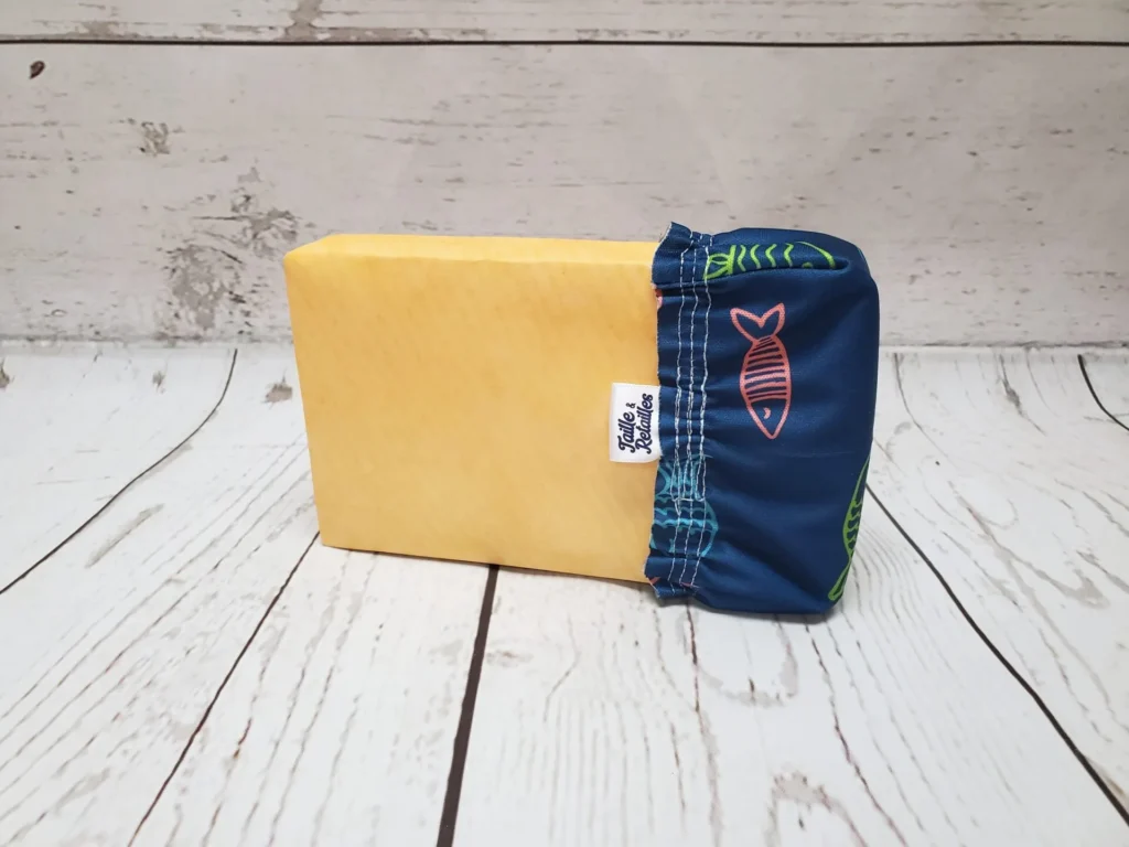 Couvre-fromage régulier Taille & Retailles en tissu Poissons
