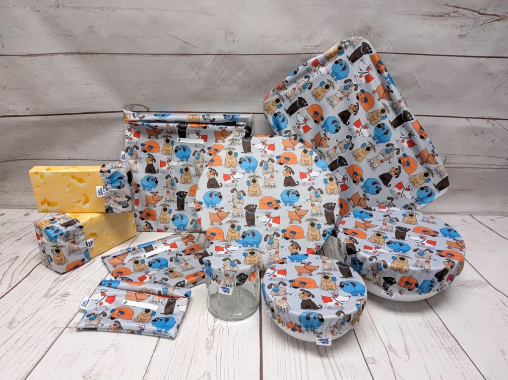 Ensemble de produits Taille & Retailles en tissu Chiens rigolos