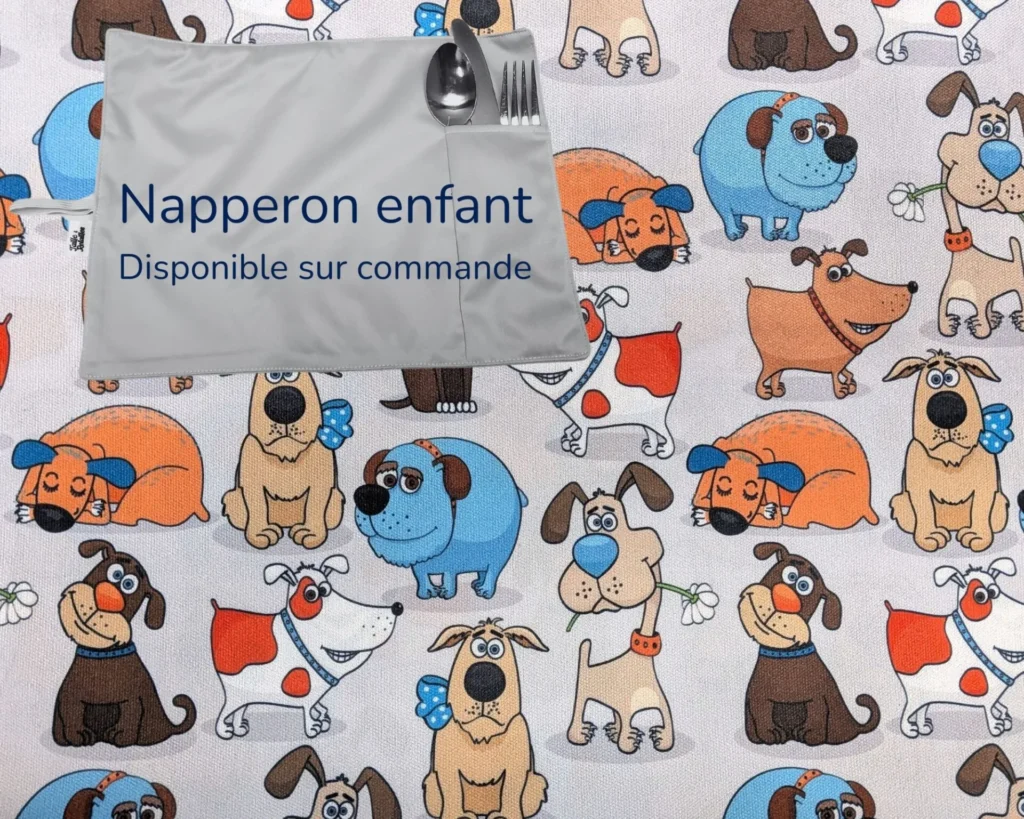 Napperon enfant Taille & Retailles en tissu Chiens rigolos - disponible sur commande